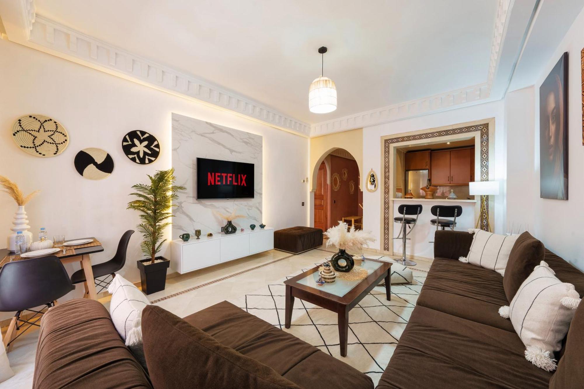 Appartement Chic Gueliz Plaza Avec Vue Marrakesh Esterno foto