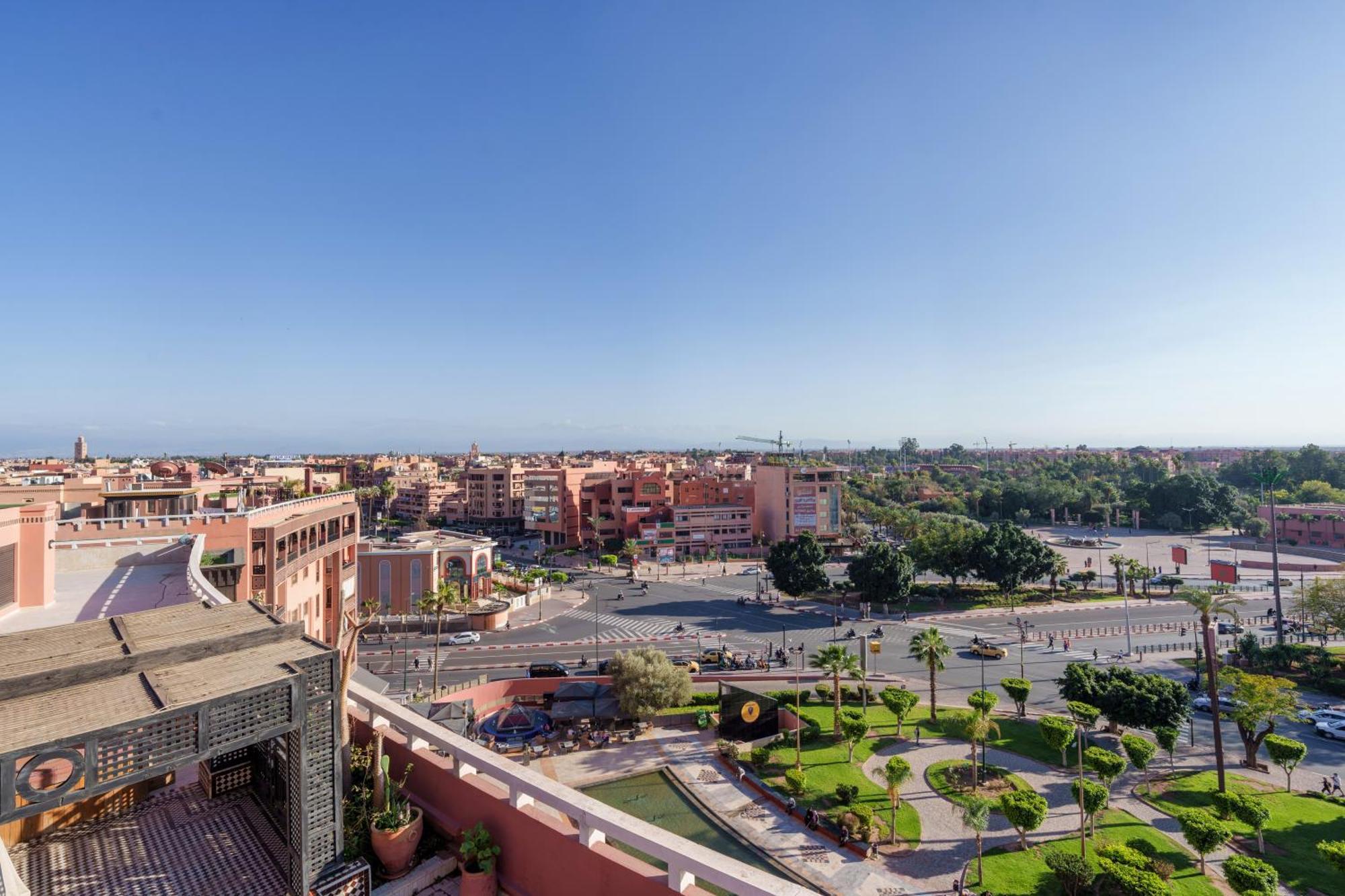 Appartement Chic Gueliz Plaza Avec Vue Marrakesh Esterno foto