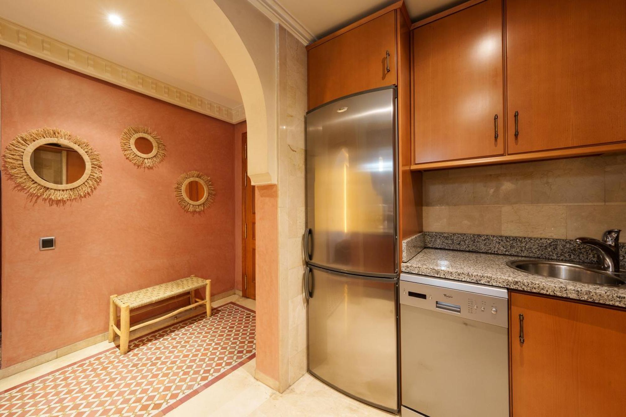 Appartement Chic Gueliz Plaza Avec Vue Marrakesh Esterno foto
