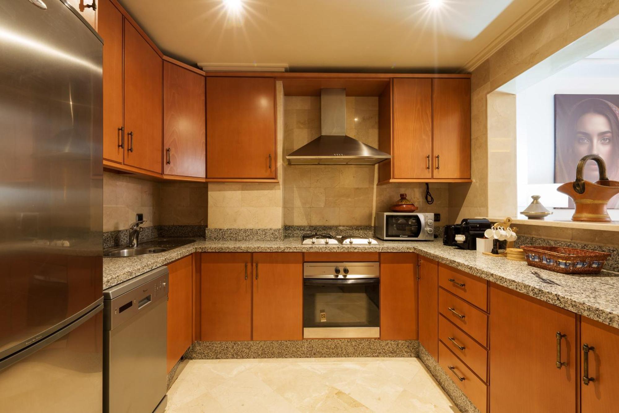 Appartement Chic Gueliz Plaza Avec Vue Marrakesh Esterno foto