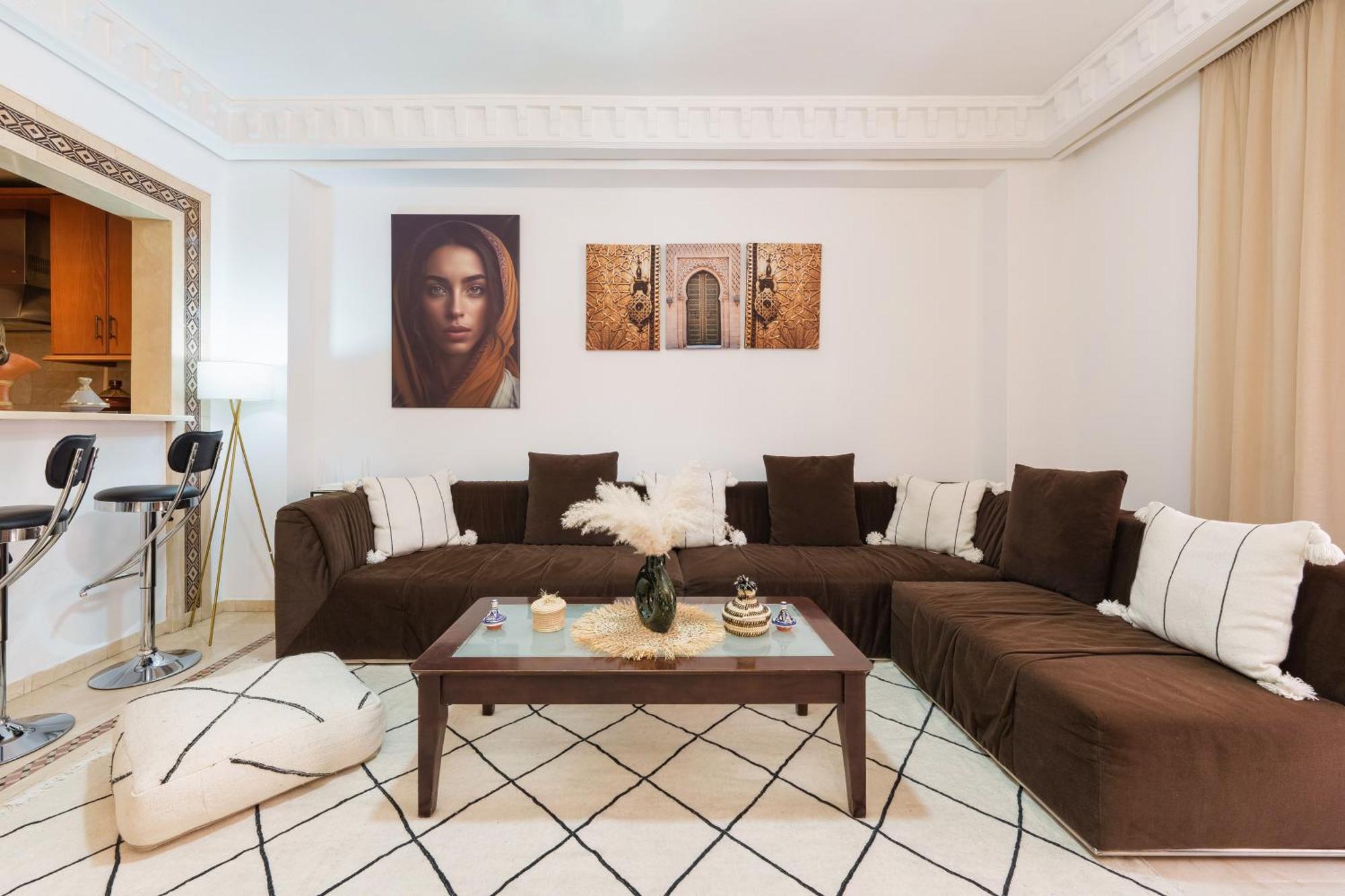 Appartement Chic Gueliz Plaza Avec Vue Marrakesh Esterno foto